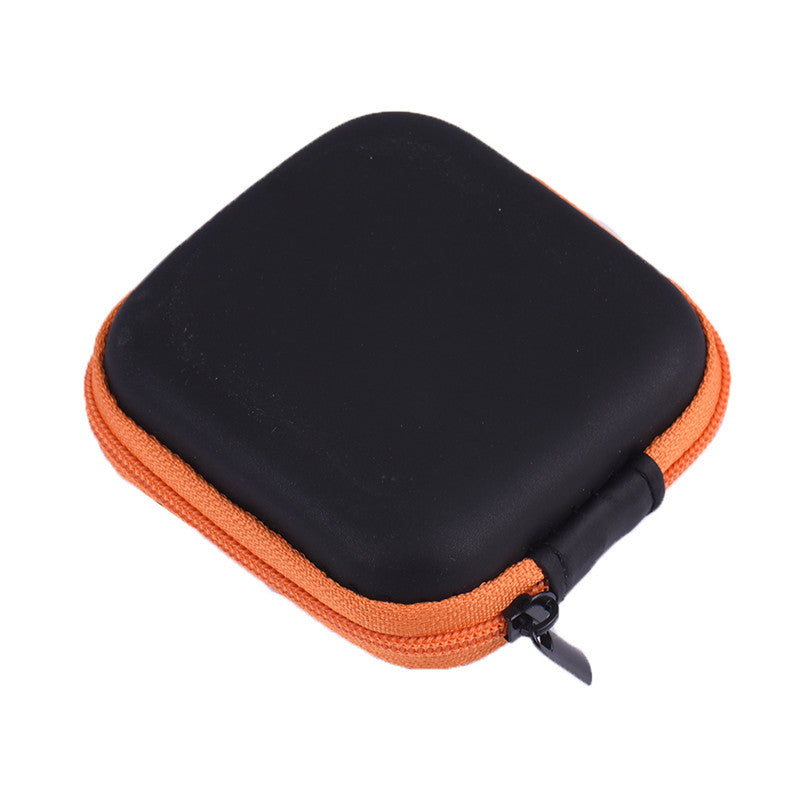 Data cable storage bag